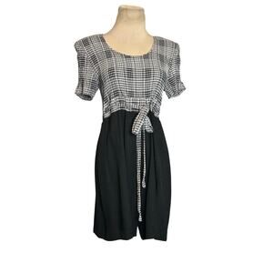 Breaking Loose black white short sleeves romper size 7/8